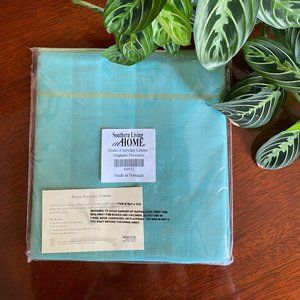 Southern Living At Home Set of 4 Napkins, Provence